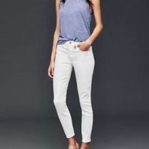 Gap 1969 True Skinny White Jeans